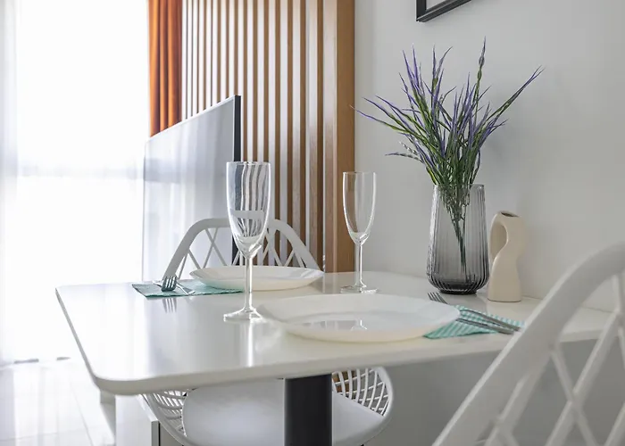 Q4apartments